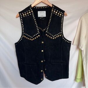 Understated Leather black suede vest with brass details